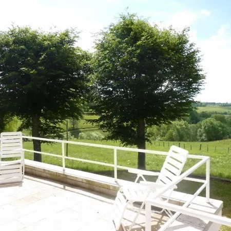 Maison Spacieuse Entre Monts Du Cantal Et Aubrac - 10 Pers, 2000m² De Terrain, Animaux Acceptes - Fr-1-742-139